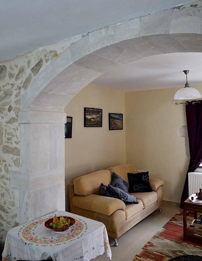 Arches Eleftherna Dış mekan fotoğraf